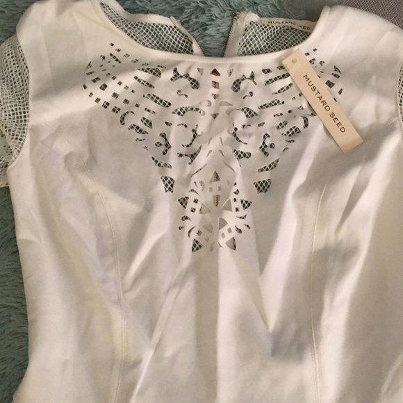 Peplum top - Picture 2 of 4